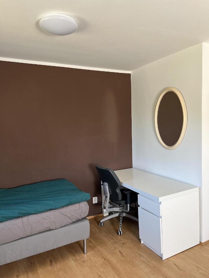 Jelen Apartment *