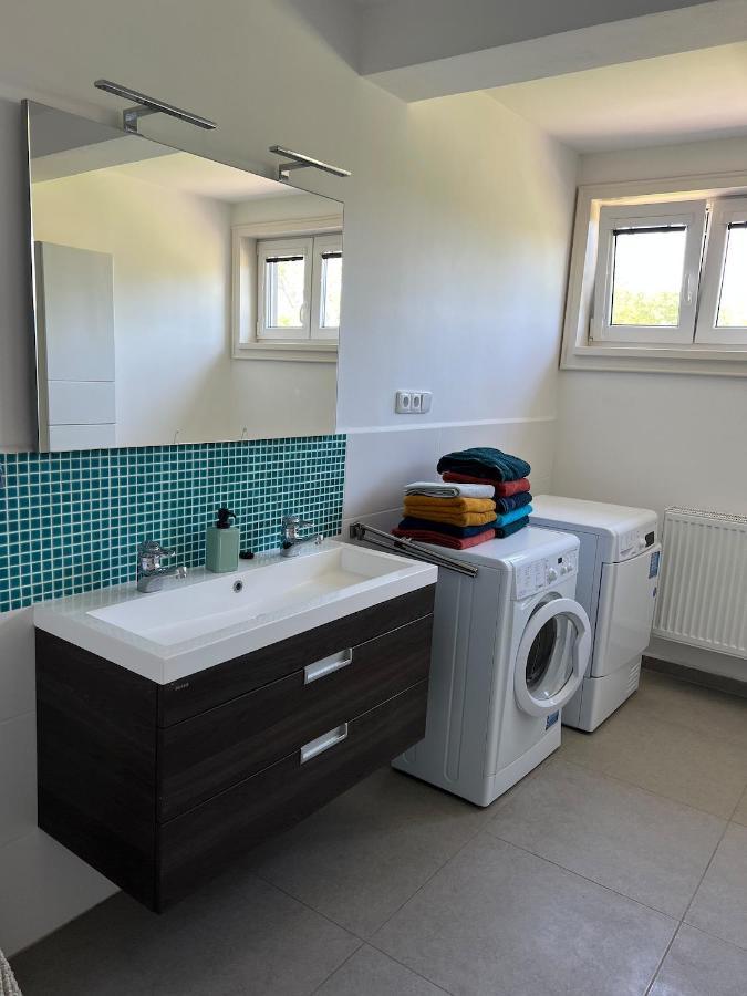Jelen Apartment